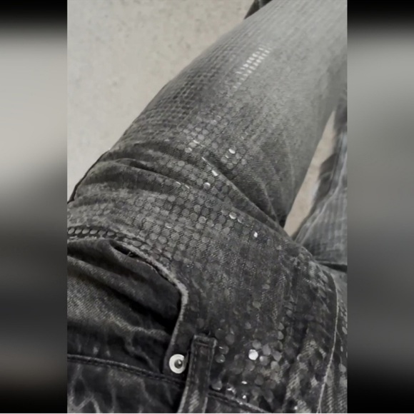 Size 4 | ZARA -RISE WIDE-LEG SEQUINED FOIL JEANS - Picture 10 of 13